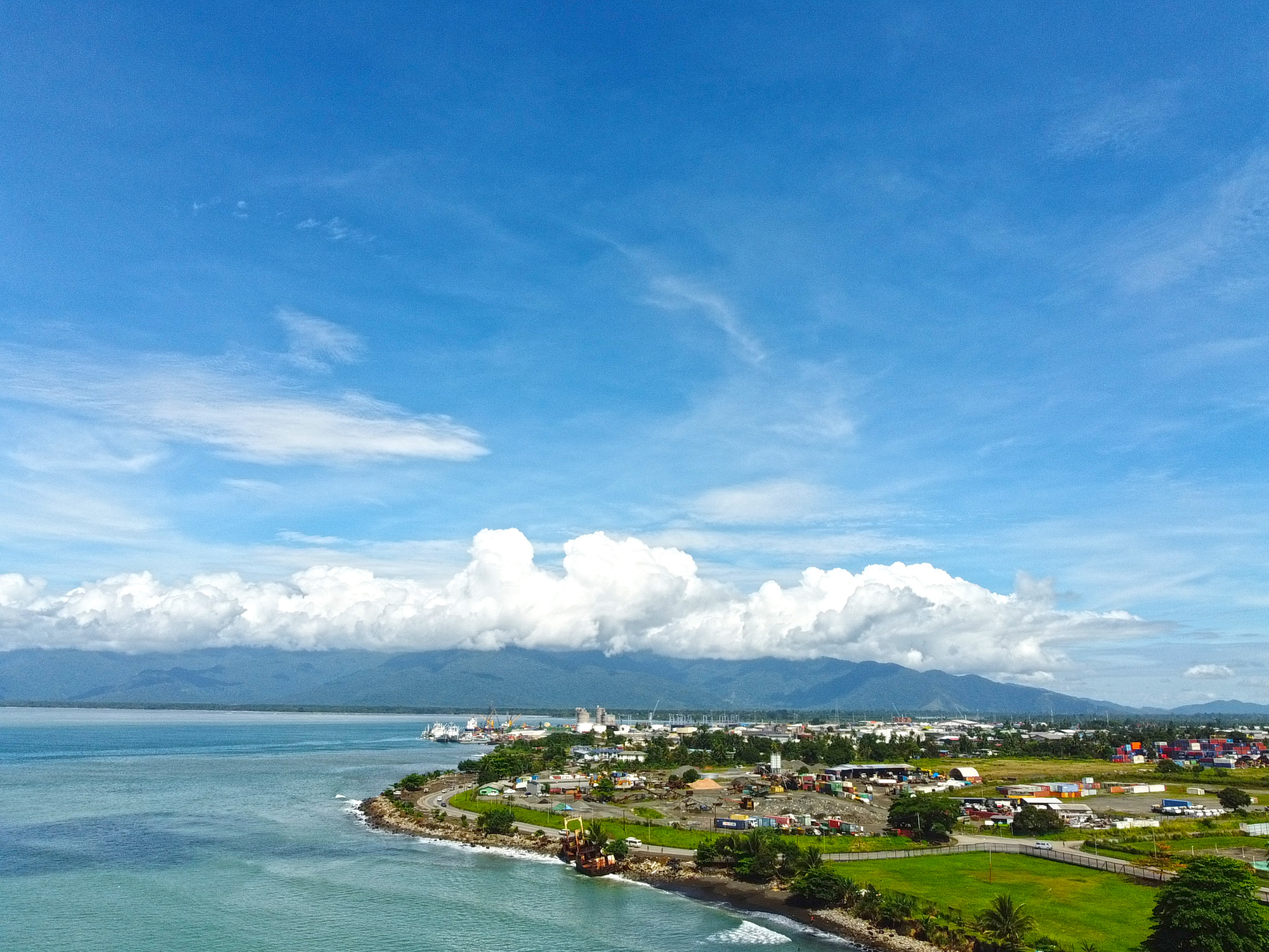 The Esplanade, Lae - The Write Stuff PNG